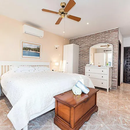 Вілла Casa Laybac *